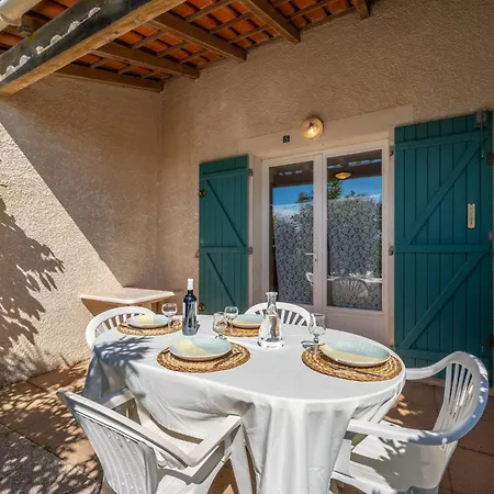 Holiday home Holiday Home Les Sentolines By Interhome